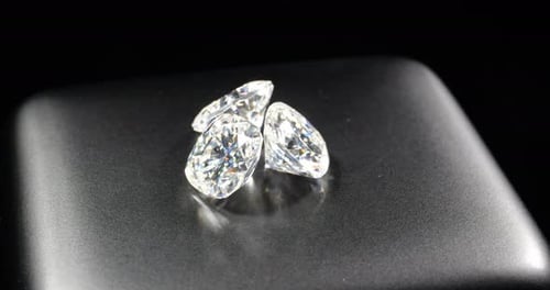 Glitzernde Diamanten