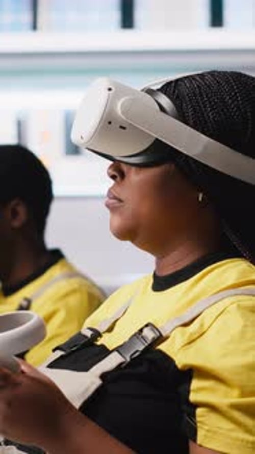 Vertical Video Photovoltaics Factory Engineer Using VR Tech to Build Models