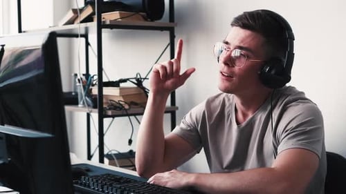 Working Programmer Creating Software New Idea Loop