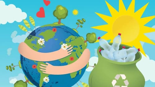 Animación de bolsa con plástico reciclado sobre el planeta tierra con los brazos alrededor y el sol sobre fondo azul