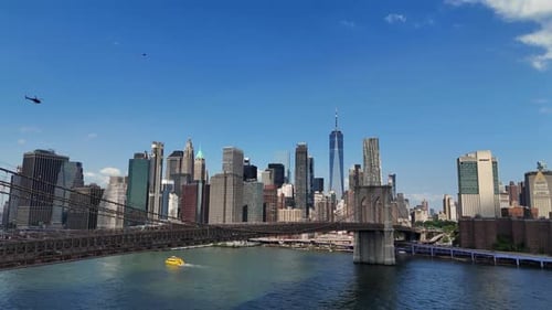 Сityscape of Brooklyn Bridge in Manhattan Brooklyn Bridge in New York East River