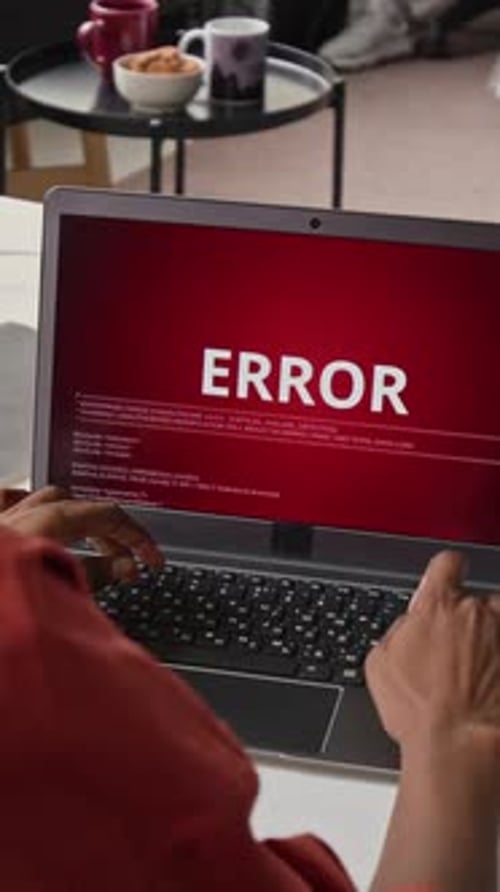 Vertical de un especialista de TI desconocido: error del sistema de solución de problemas en la computadora portátil