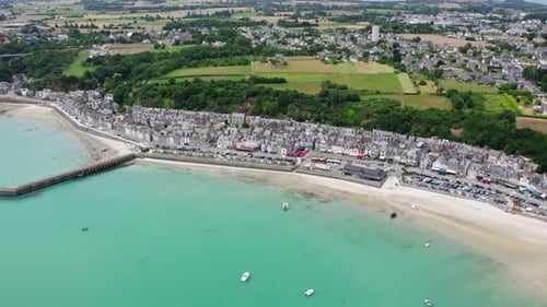 Austernfarmen in Cancale, Frankreich