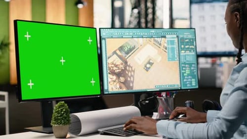 Real Estate Expert Uses Software and Green Screen to Plan Construction Structure