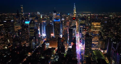 Fascinating New York scenery full of lights. Gorgeous skyscrapers from aerial perspective.