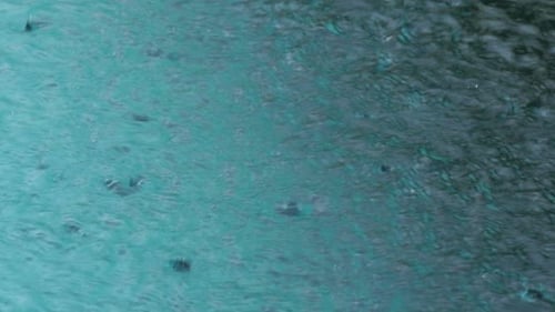 Hermoso fondo de lluvia con trueno abstracto