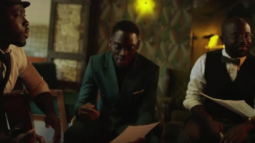 Musicians Gather for Intimate Music Session