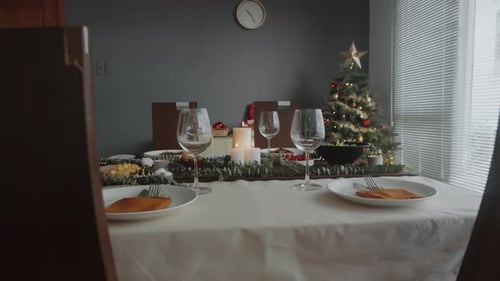 Christmas Dining Table Setup for Festive Celebration