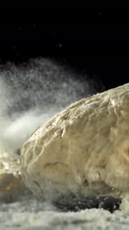 La masa cae sobre la mesa filmada con una cámara de alta velocidad a 1000 fps