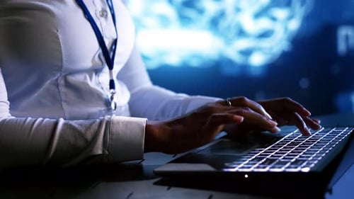 Systemadministrator schreibt KI-Skript