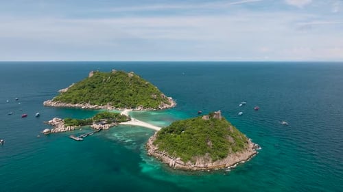 View of Koh Nang Yuan Islands Surrounded By Turquoise Sea Ko Nang Yuan Thailand