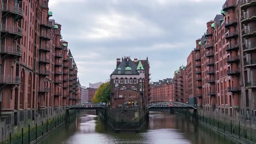 Autumn Evening Timelapse of Hamburg's Iconic Landmarks and Canals