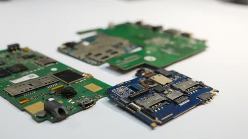 T102, Motherboards for mobile phones and devices. Repair of smartphones