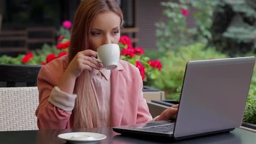 Browsing the Internet at the Cafe