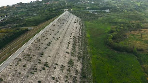 Water Containment Dam Not in Operation