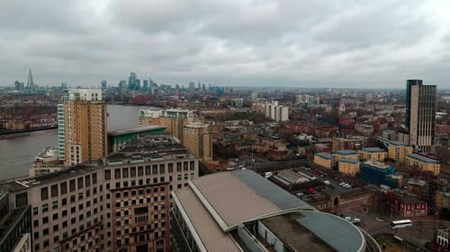Experience the Breathtaking Aerial Beauty of London s Iconic City Skyline