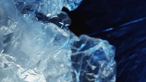 Vertikale Abfallwirtschaft Plastiktüten & Flaschen