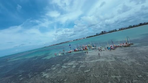 Piscina natural de Pajucara en Maceio en Alagoas, Brasil.