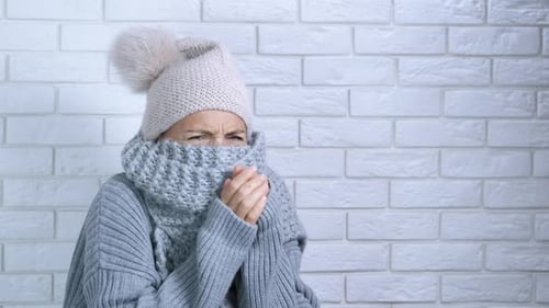 Heating Crisis in Female Cold Room