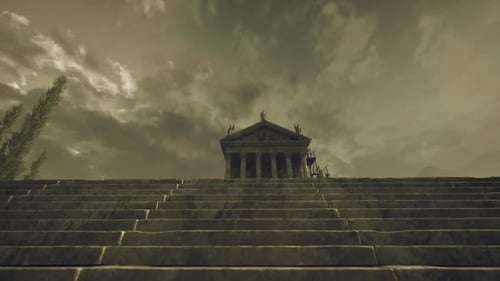 Escaliers menant à un grand temple antique sous un ciel nuageux Théâtral