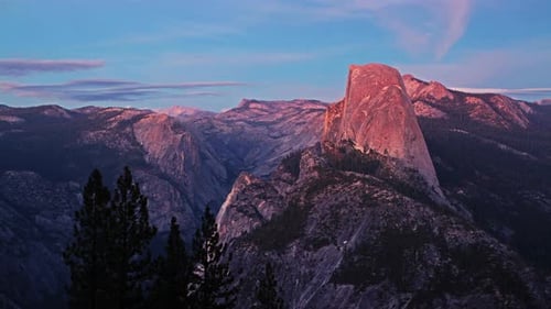 Yosemite National Park at Dusk, Time Lapse Beautiful