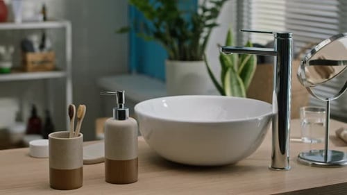 Modern Bathroom Countertop with Ceramic Basin and Eco Friendly Accessories