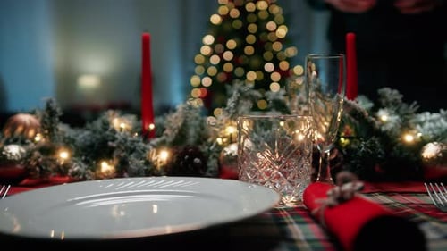Christmas Table Setting for Dinner Party