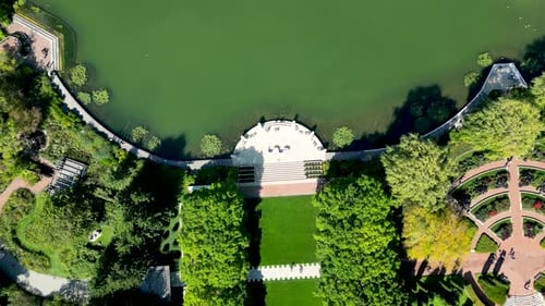 Wunderschönes 4K-Drohnen-Panoramabild mit hoher Video aus der Vogelperspektive der berühmten Chicago Botanical Gardens du