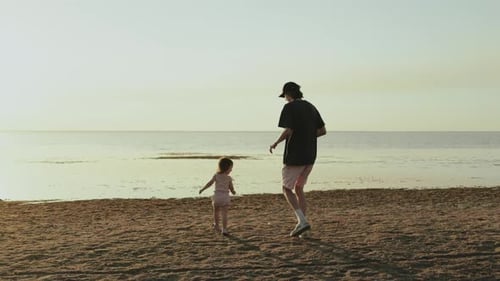 A ParentChild Beach Day Filled with Joyful Moments and Wonderful Memories By the Shore