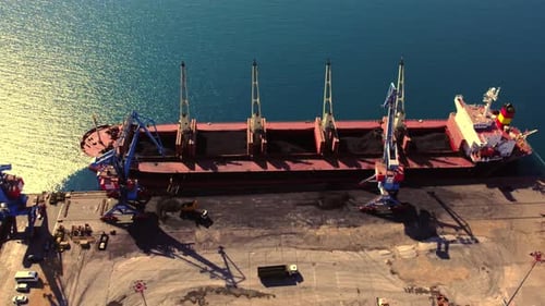 Loading Coal at the Harbor, Export