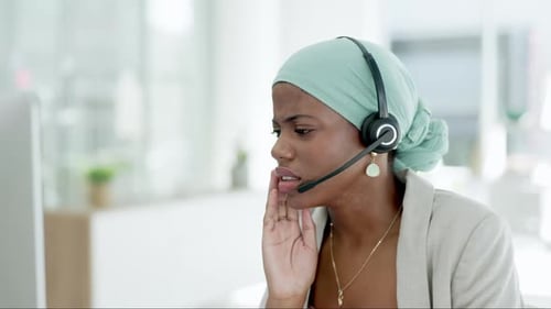 Toothache, customer service a black woman consultant working in support while suffering from pain