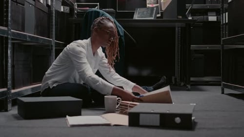 Young Adult Reviews Files in Dark Archive