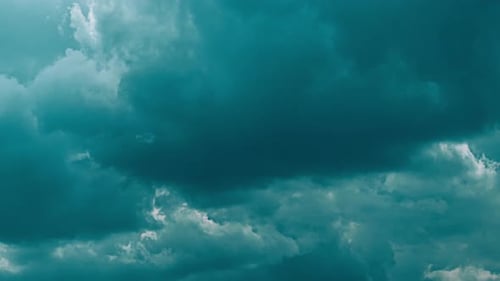 Bunte Wolken Zeitraffer Abstrakte hellblaue Farbe Dunkle Wolken Formation Hintergrund Zeitraffer