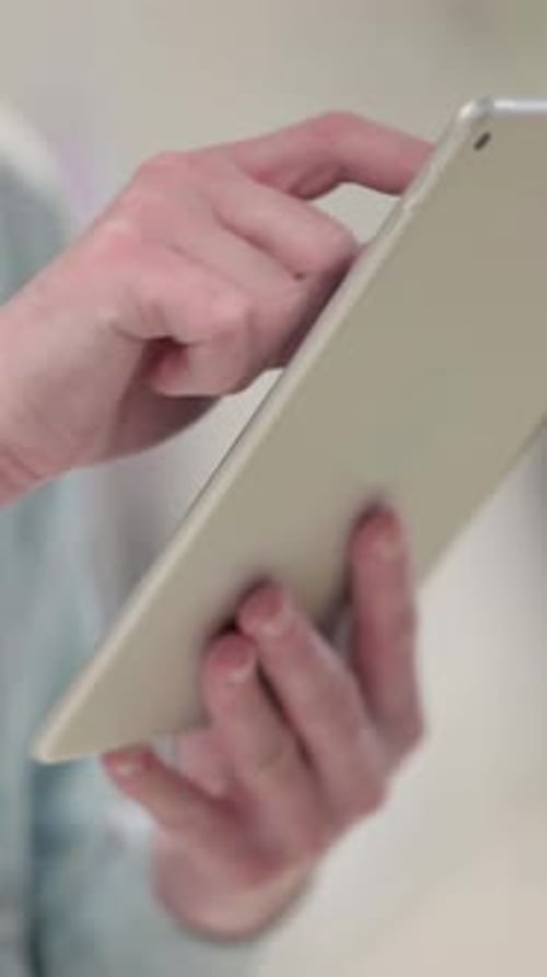 Using Tablet at Work, Vertical Video