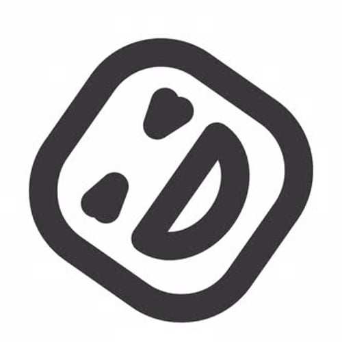 Animated Minimalist Happy Face Emoji with Hearts Icon