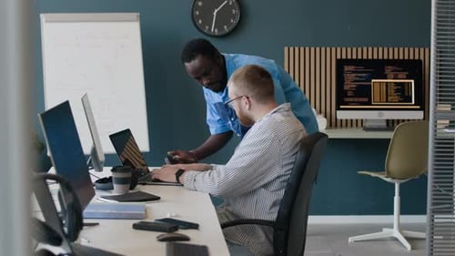 Deux développeurs créent un nouveau système