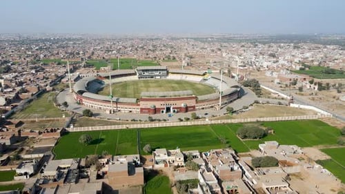Vista aérea do Multan Cricket Ground, Paquistão.