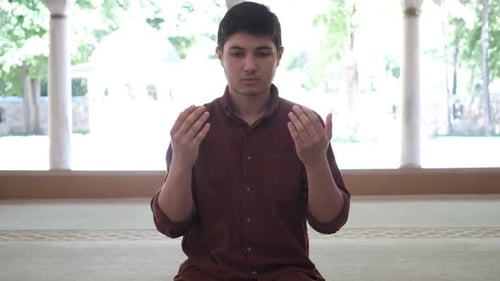 Praying in Masjid