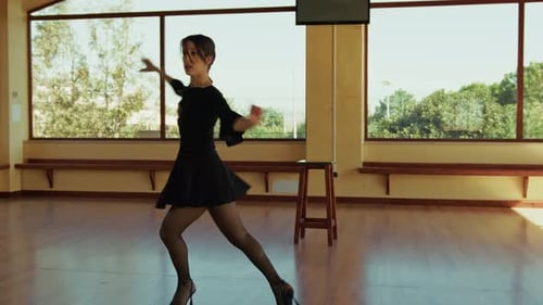 Intense Training Performance For A Dancer In The Gym