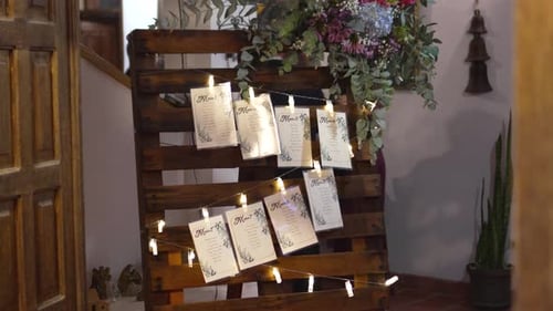 Charming Rustic Wedding Table Arrangement