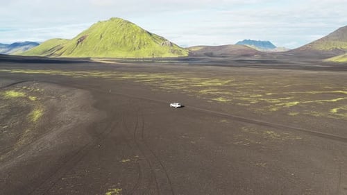 Vue aérienne du paysage de Ljotipollur, Islande.