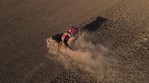 Das Feld für die Ernte vorbereiten