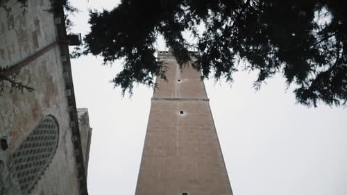 MINARET DE LA MOSQUÉE SILVAN ULU, MOSQUÉE HISTORIQUE SELAHADDIN EYYUBI, DIYARBAKIR, TURQUIE