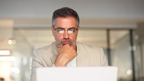 Business Man Rader Investor Analyzing Stock Trade Market in Glasses with Reflection