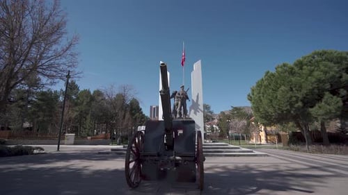 Soldier statue and cannon in Cankiri city center 4K