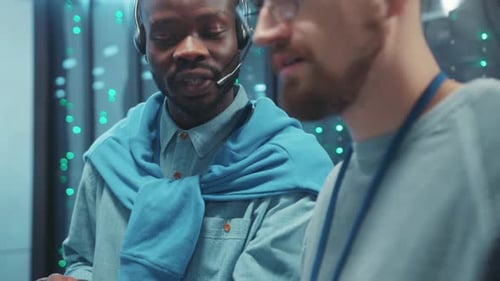 Exploring Collaboration Techniques in a Modern Workspace Utilizing Various Digital Devices