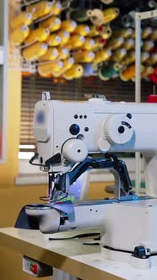 Garment Factory Industrial Embroidery Machine.
