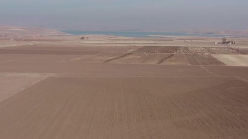 Vue aérienne des changements climatiques et des terres en jachère