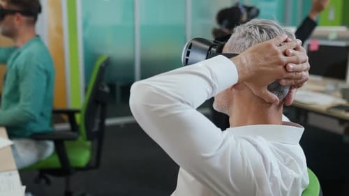 International Office Designers in Virtual Reality Glasses Using Modern Interface and Additional