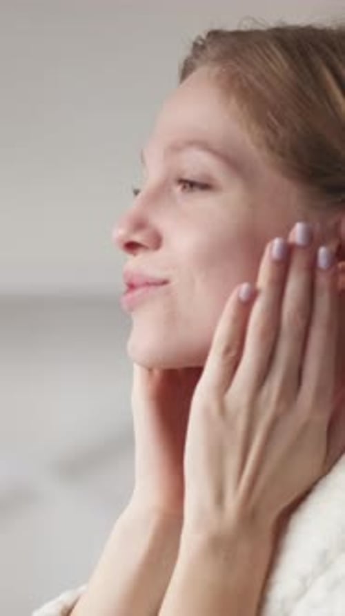 Vertical Facial Care Healthy Skin Happy Girl Spa